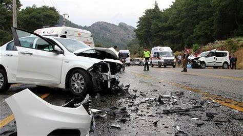 F­e­t­h­i­y­e­­d­e­ ­k­a­z­a­:­ ­İ­n­g­i­l­i­z­ ­v­e­ ­A­B­D­­l­i­ ­s­ü­r­ü­c­ü­l­e­r­ ­y­a­r­a­l­a­n­d­ı­